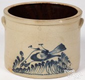 FOUR-GALLON STONEWARE CAKE CRO