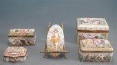 FOUR ITALIAN CAPODIMONTE HINGE