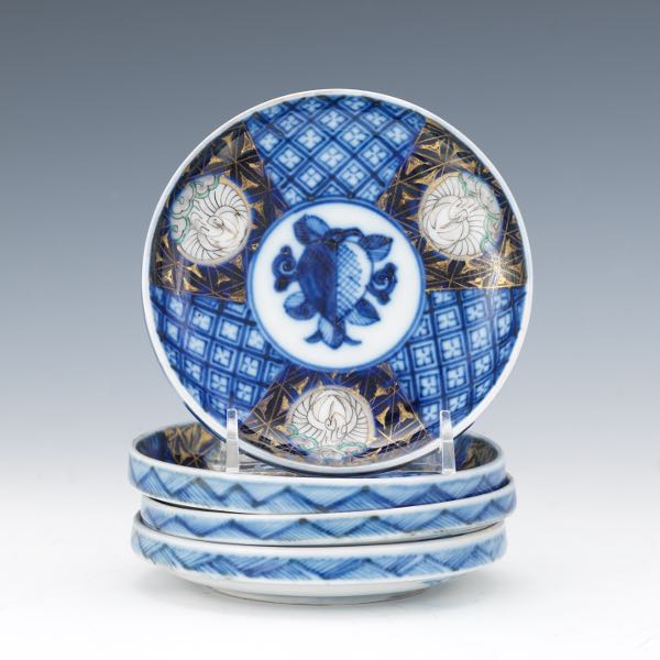 FOUR JAPANESE PORCELAIN PLATES 1" x