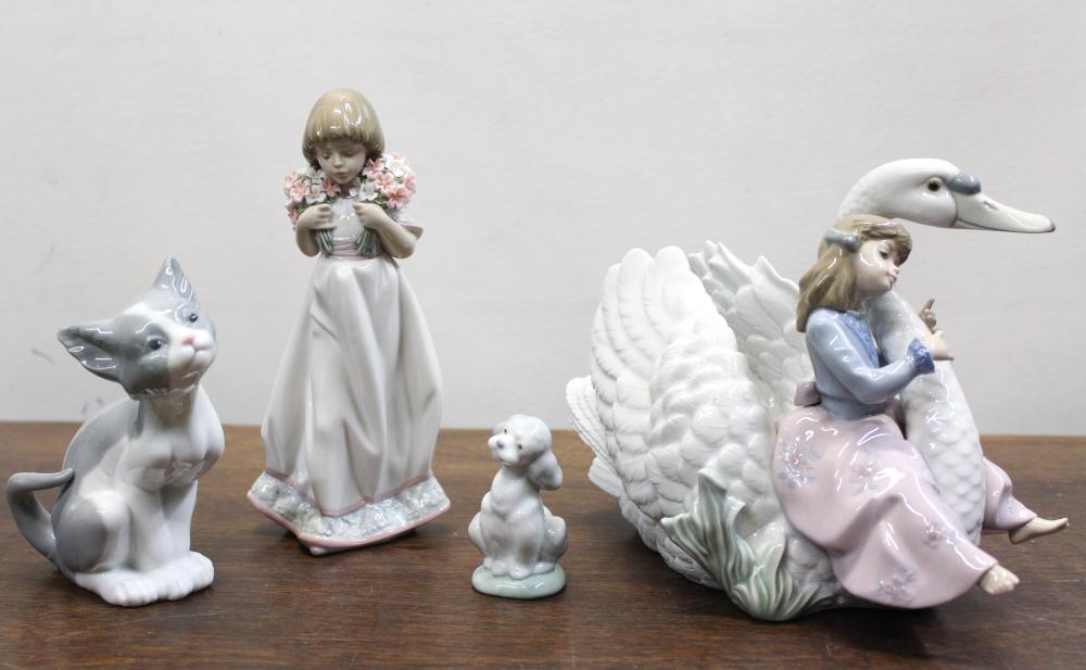 FOUR LLADRO PORCELAIN FIGURINESFOUR