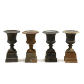 FOUR MATCHING CLASSICAL STYLE