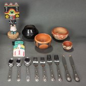 FOUR NATIVE AMERICAN POTTERY V