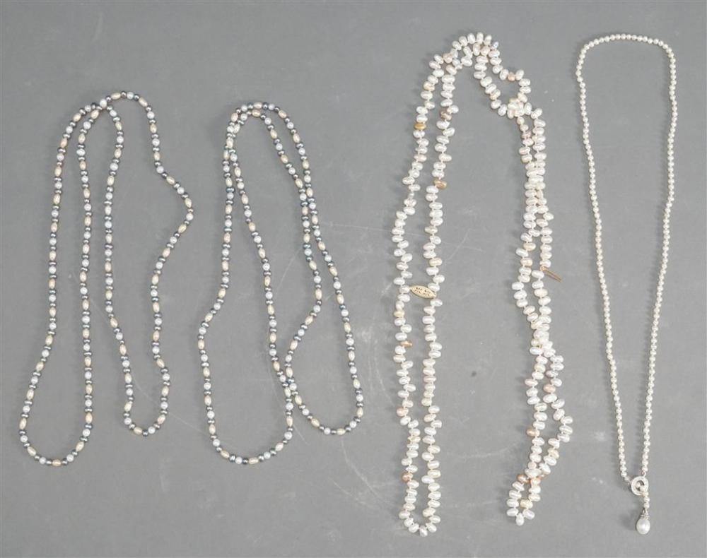 FOUR PEARL NECKLACESFour Pearl