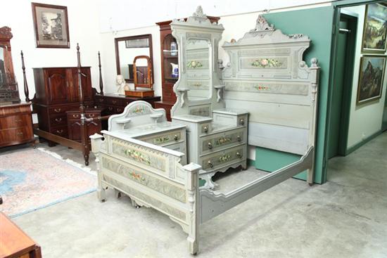 FOUR PIECE COTTAGE VICTORIAN