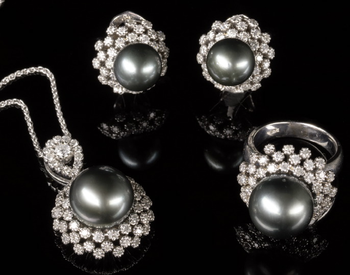 Four-Piece Fourteen-Karat White