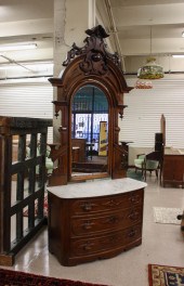 FOUR-PIECE VICTORIAN WALNUT BE