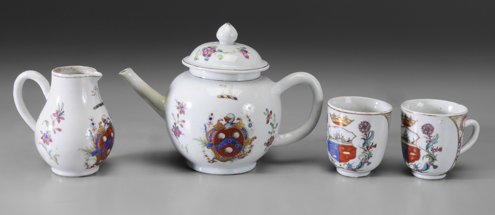 Four Pieces Armorial Export