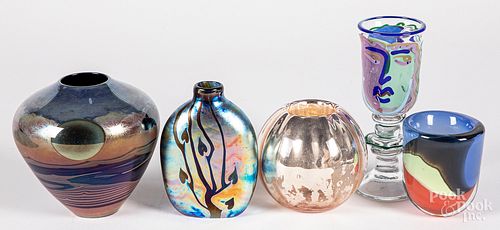 FOUR PIECES OF ART GLASSFour pieces