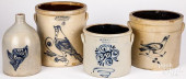 FOUR PIECES OF COBALT DECORATE
