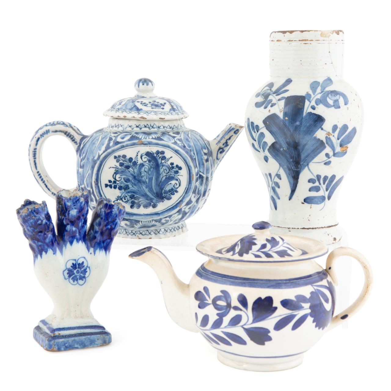 FOUR PIECES OF DELFT TABLEWARE,