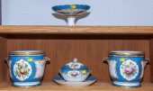 FOUR PIECES OF PORCELAIN DE PA