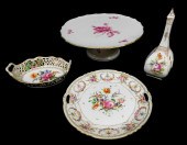 FOUR PIECES OF PORCELAIN SERVI