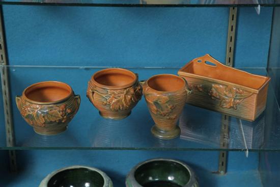 FOUR PIECES OF ROSEVILLE POTTERY.