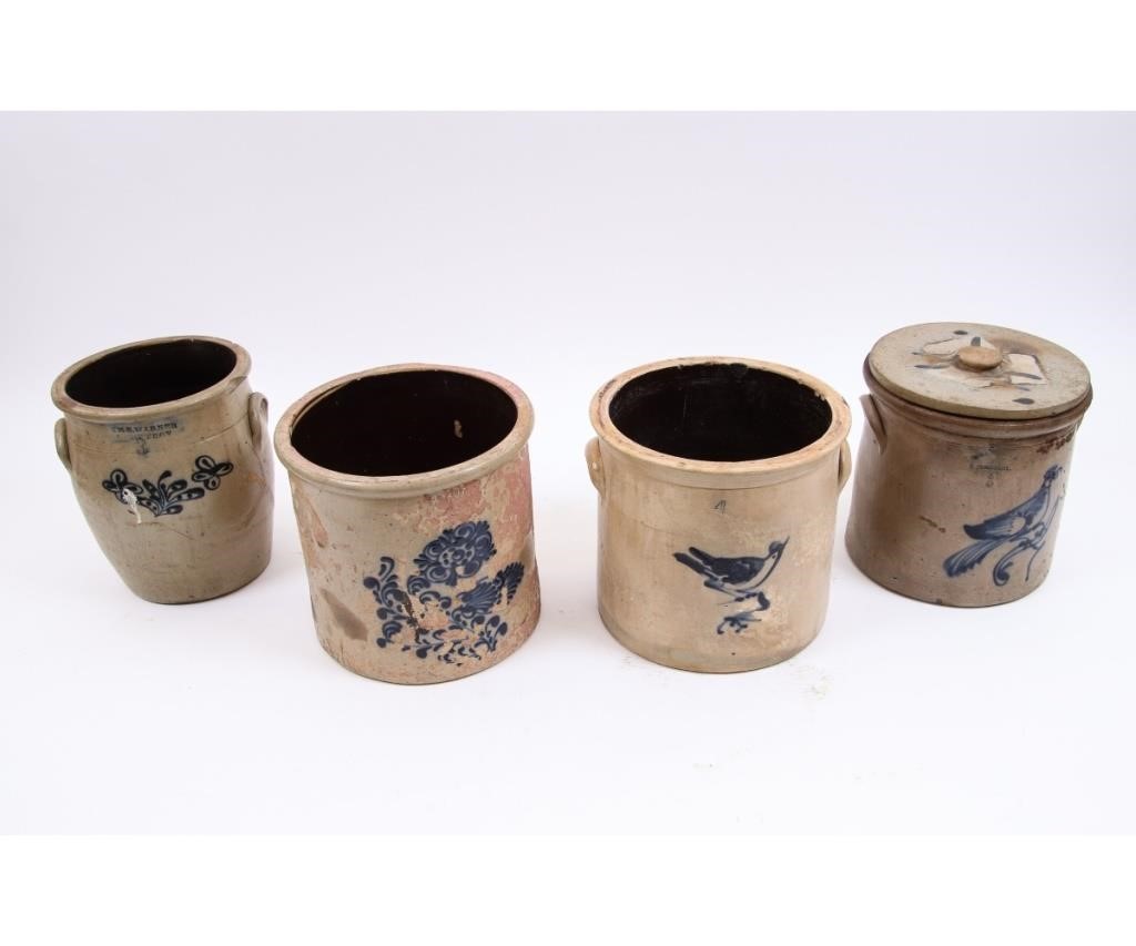 Four pieces of stoneware to include