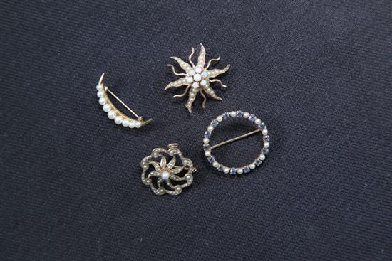 FOUR PINS. All with pearls.