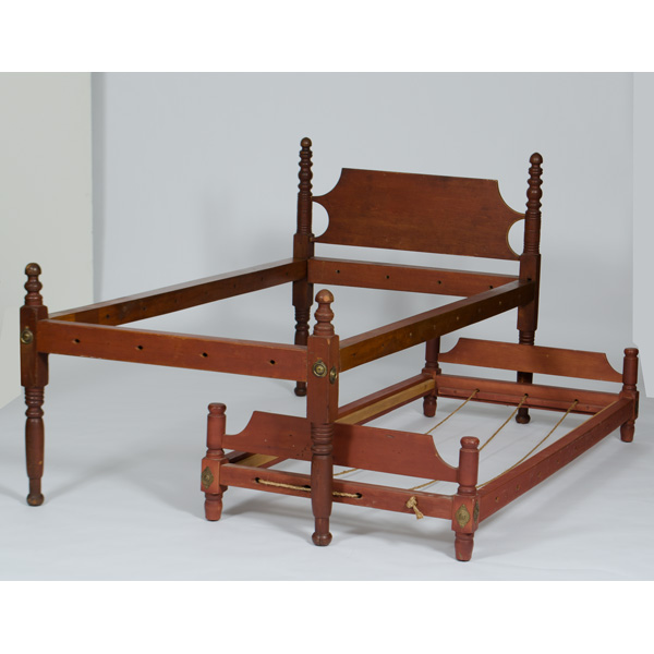 Four Poster Rope Bed in Red Stain