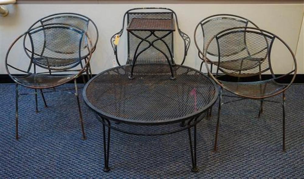 FOUR SALTERINI STYLE SAUCER