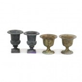 FOUR SMALL CAST METAL URNS 20t