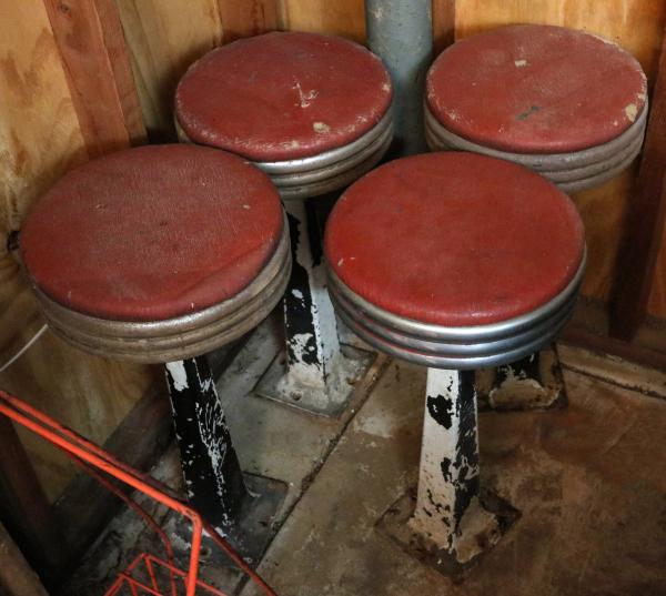 FOUR SODA FOUNTAIN BAR STOOLS AS