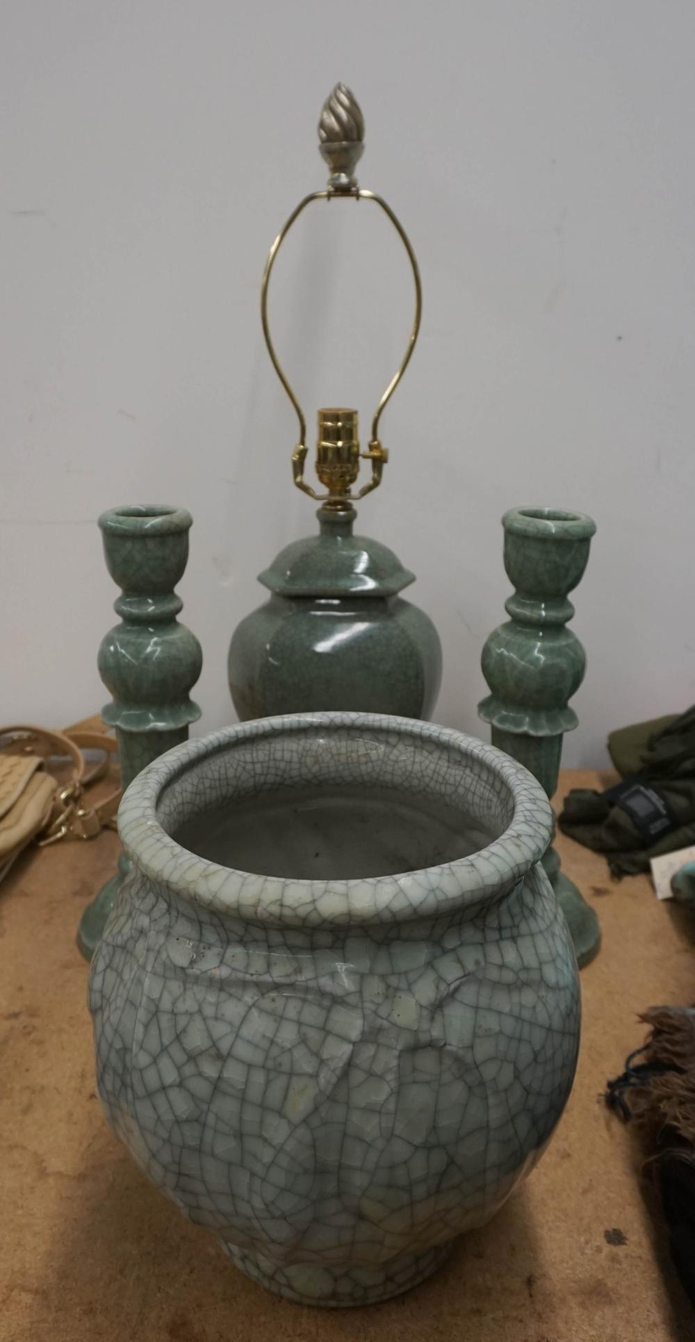 FOUR SOUTHEAST ASIAN CRACKLEWARE