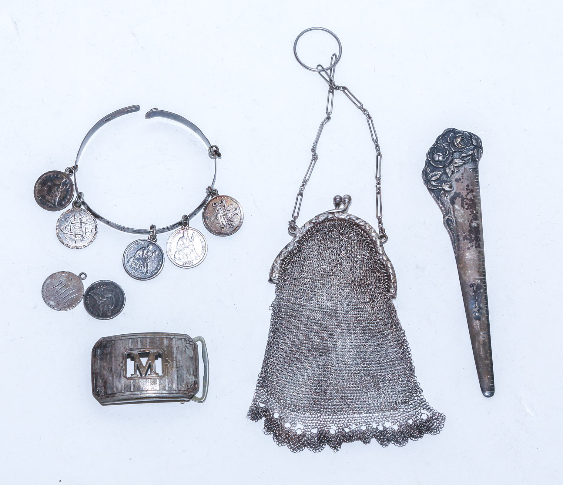 FOUR STERLING OBJETS DE VERTU
