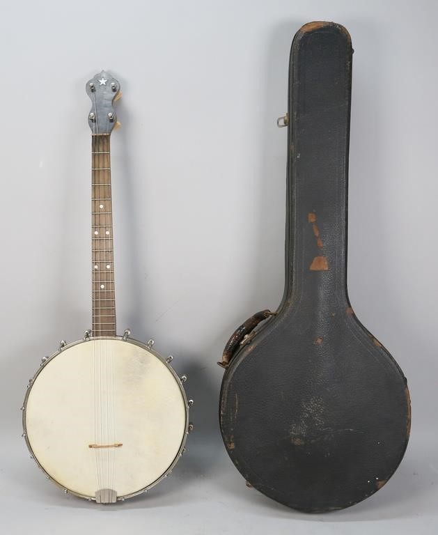 FOUR STRING TENOR BANJOFour