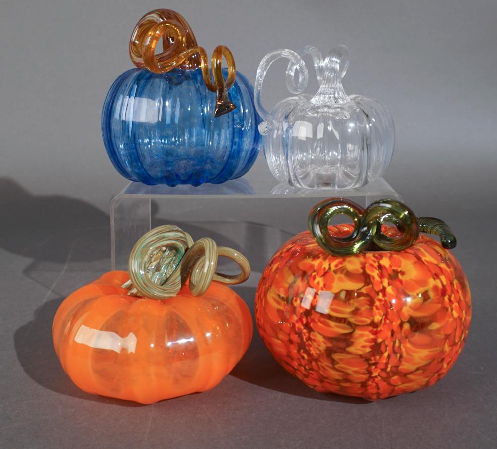 FOUR STUDIO GLASS BLOWN PUMPKIN