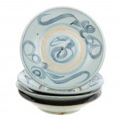 FOUR SWATOW ZHANGZHOU WARE BOW