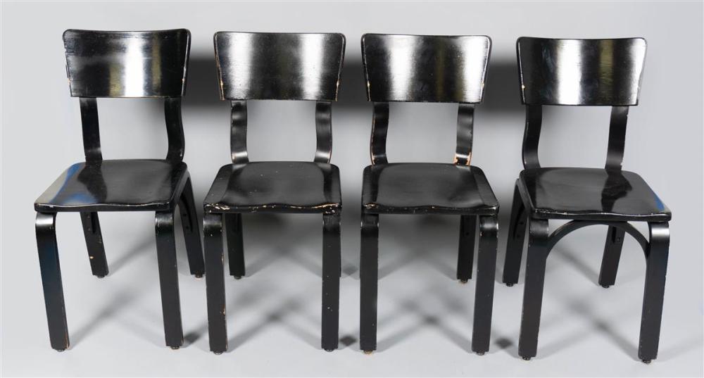 FOUR THONET NEW YORK BLACK