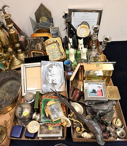 FOUR TRAY LOTS OF ASSORTED ITEMS,