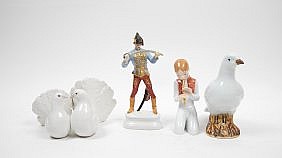 FOUR VARIED PORCELAIN CABINET/TABLE
