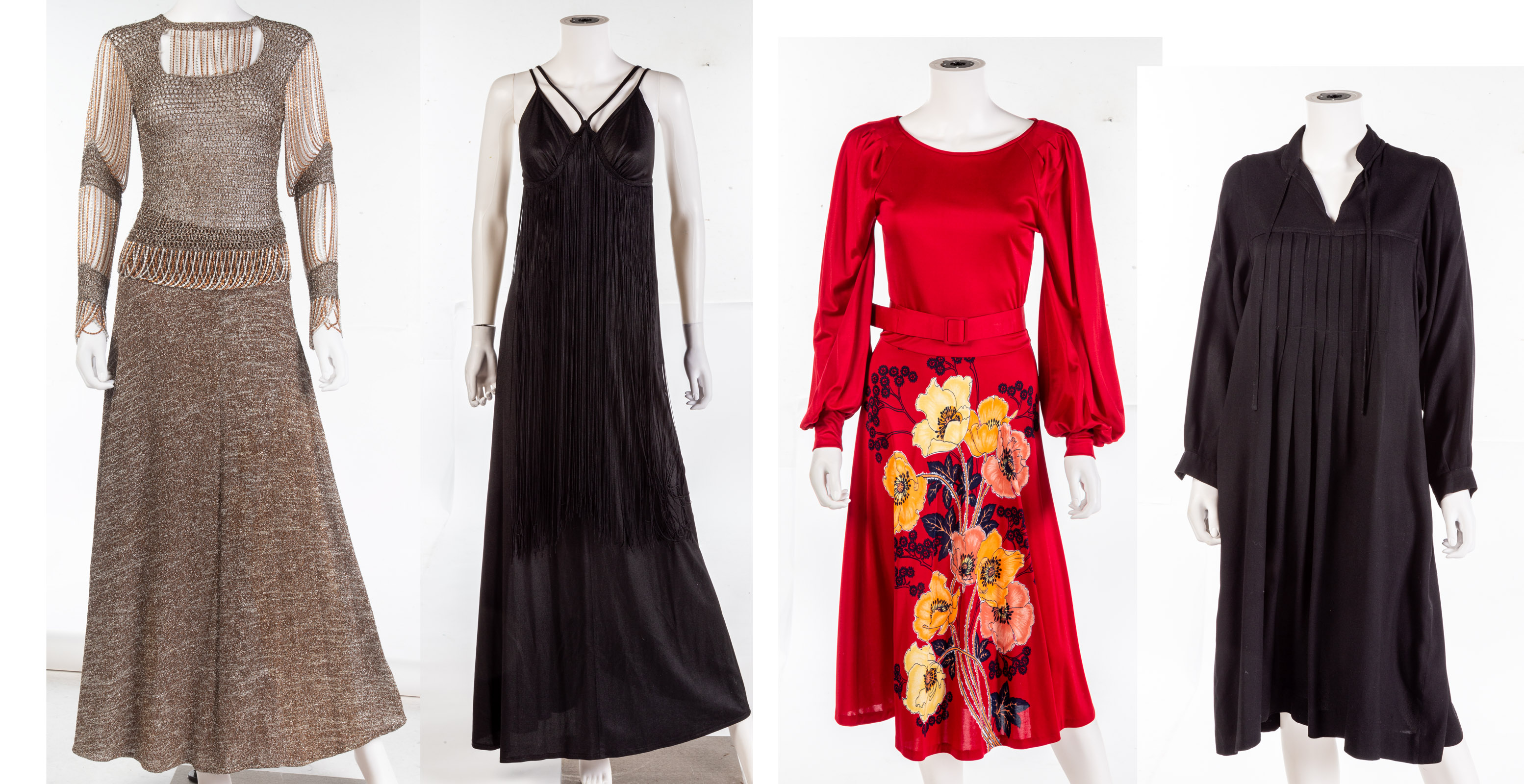 FOUR VINTAGE ENSEMBLES including