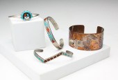 FOUR VINTAGE NATIVE AMERICAN B