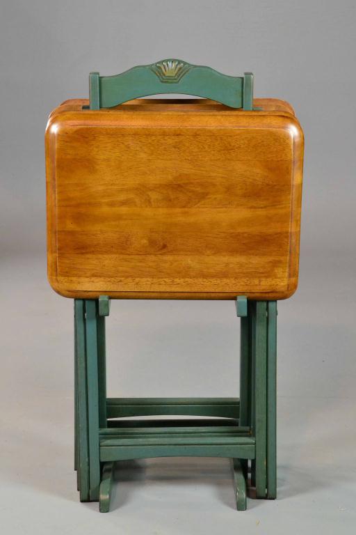 FOUR WOODEN TOP GREEN T.V.