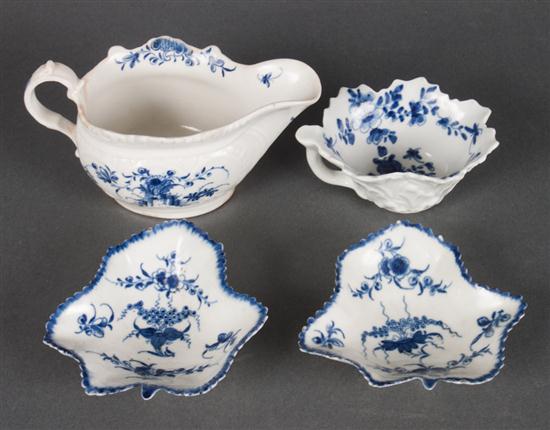 Four Worcester blue and white