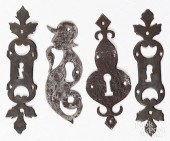 FOUR WROUGHT IRON KEYHOLE ESCU