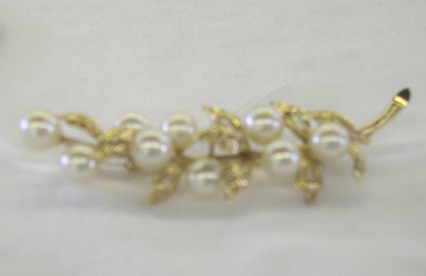 Fourteen-Karat and Pearl Brooch, 