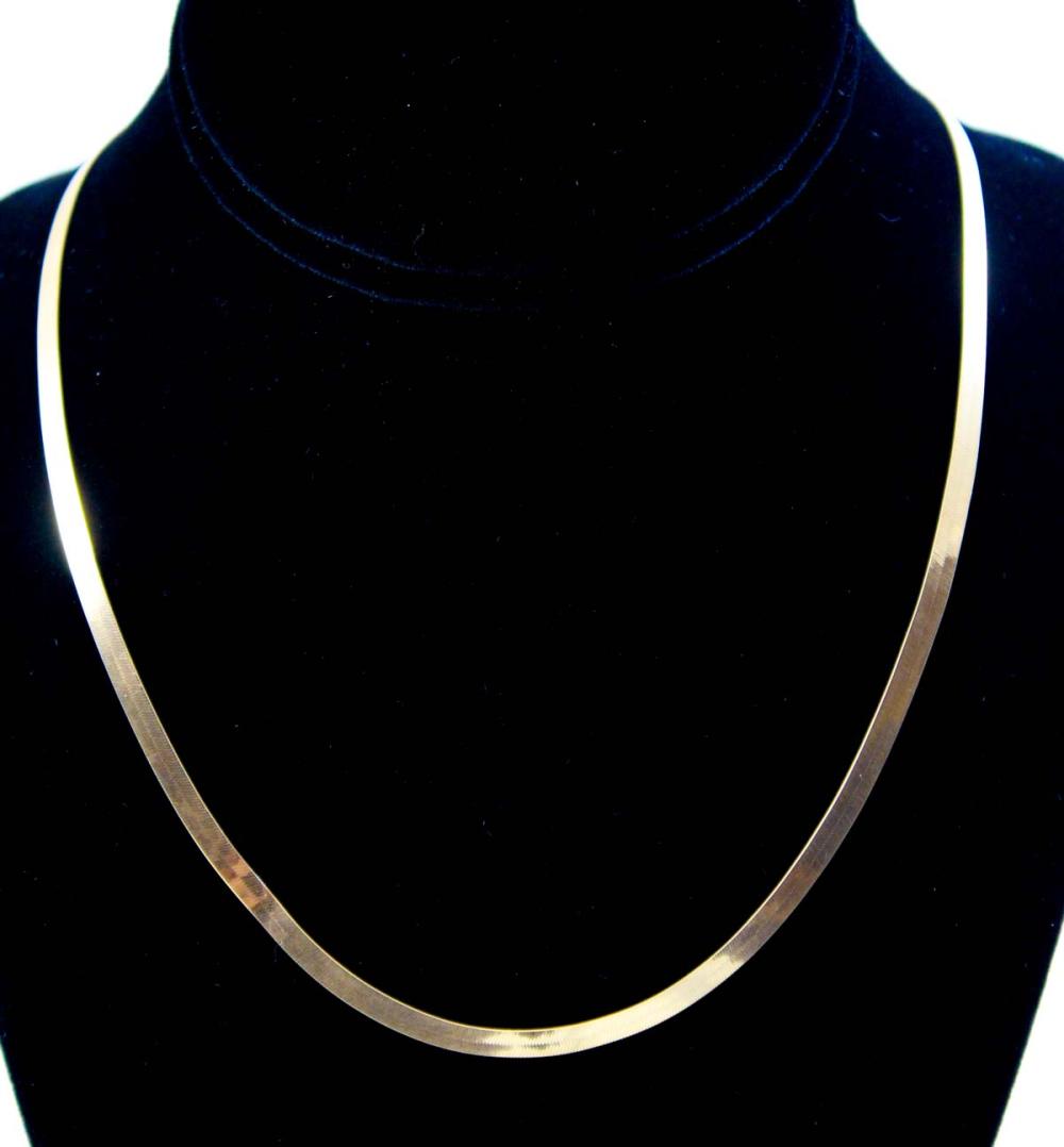 FOURTEEN KARAT GOLD HERRINGBONE