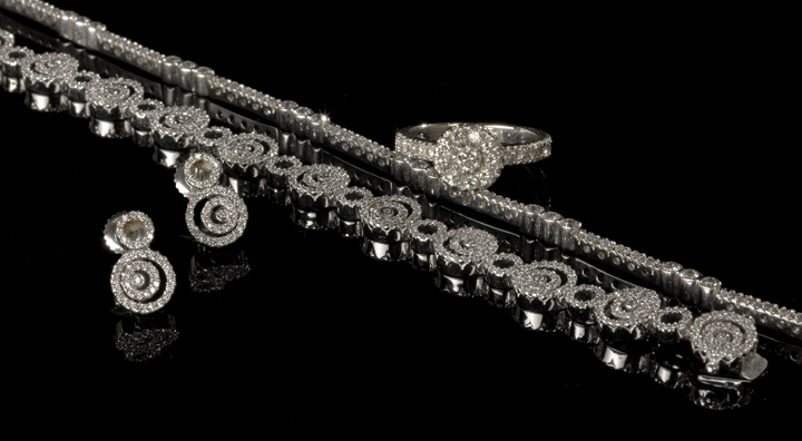 Fourteen-Karat White Gold and