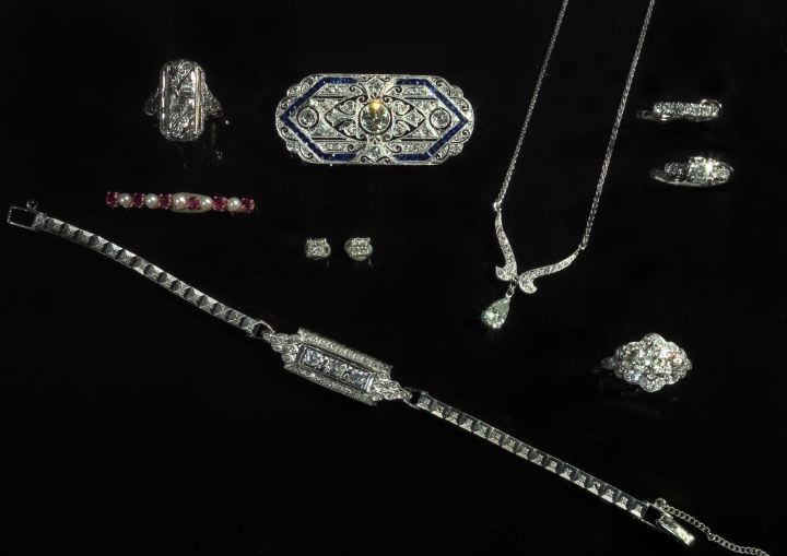 Fourteen-Karat White Gold and