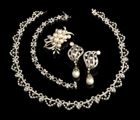 Fourteen-Karat White Gold, Pearl