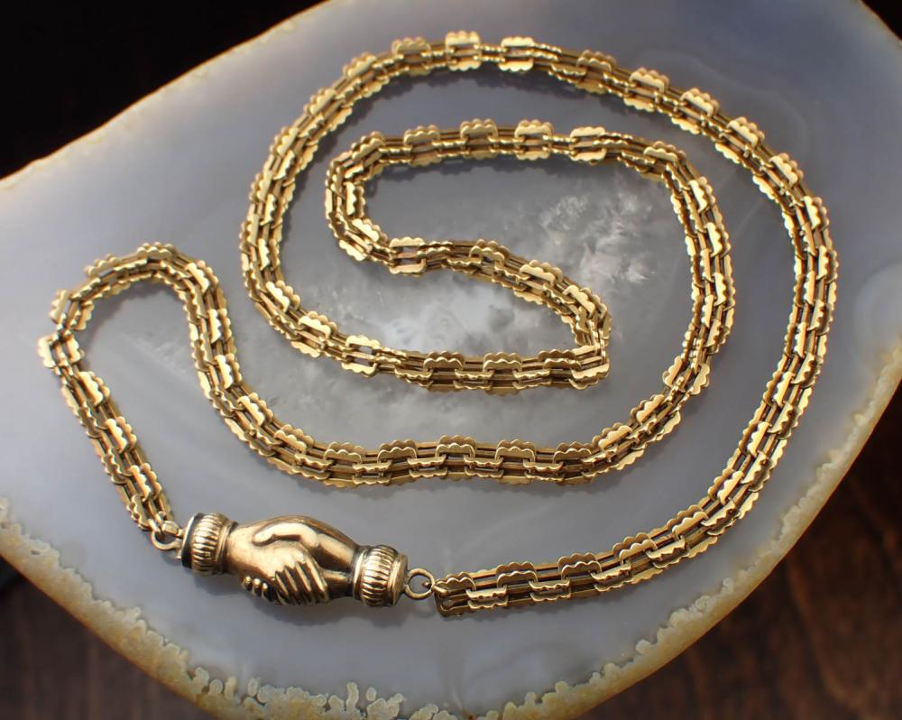 FOURTEEN KARAT YELLOW GOLD CHAIN