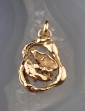 FOURTEEN KARAT YELLOW GOLD NUG