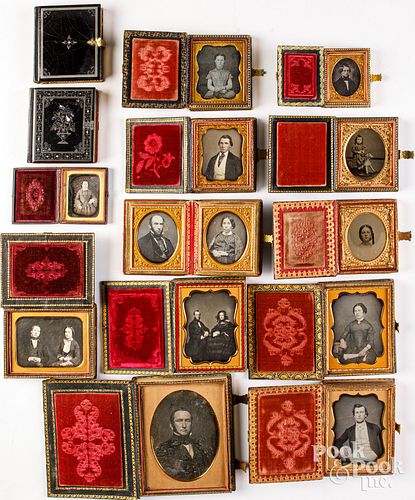 FOURTEEN PHOTOGRAPH CASESFourteen