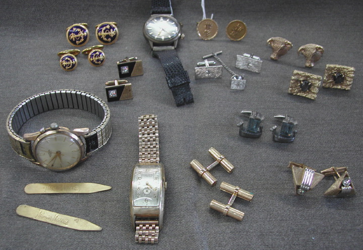 Fourteen-Piece Group of Vintage