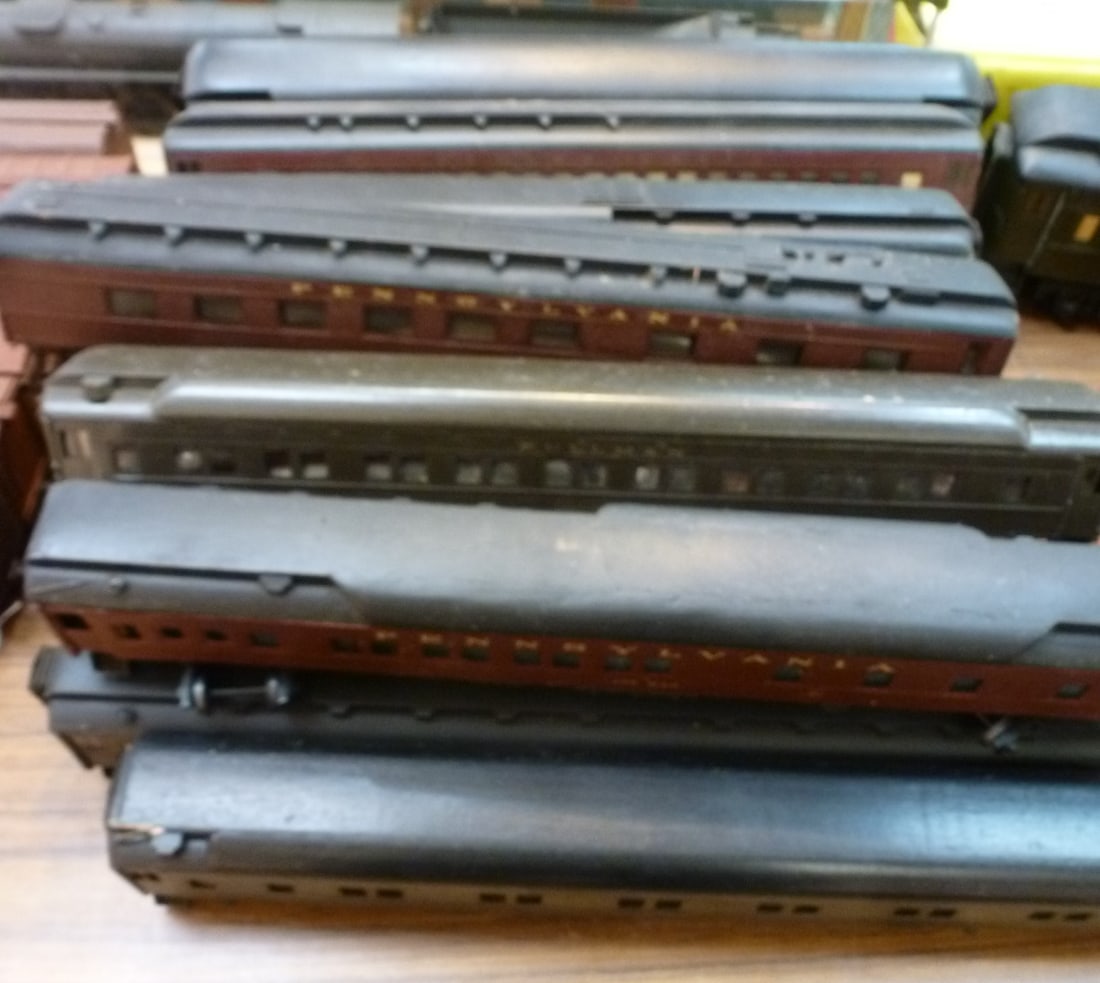 FOURTEEN PRE-WWII O GAUGE