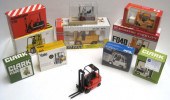 FOURTEEN SCALE MODEL DIECAST M