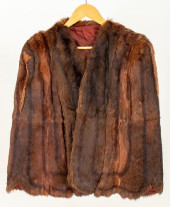FOX FUR CAPE / CAPELET<br>Fox