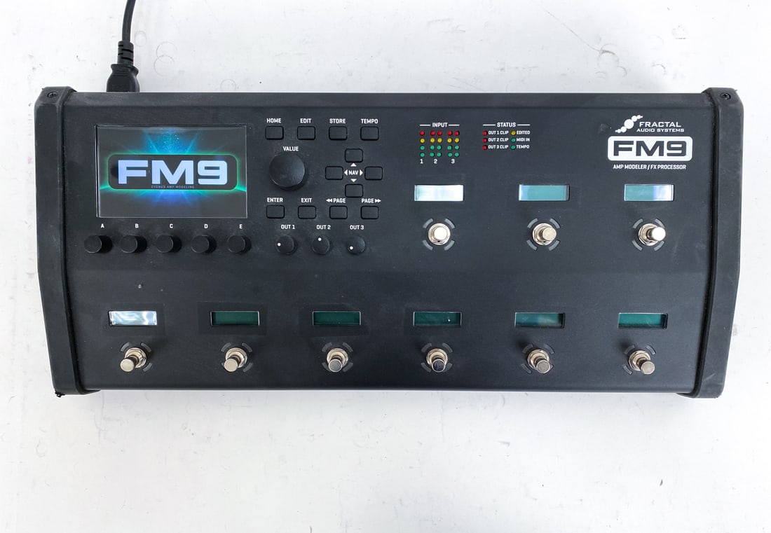 FRACTAL AUDIO SYSTEMS FM9 AMP