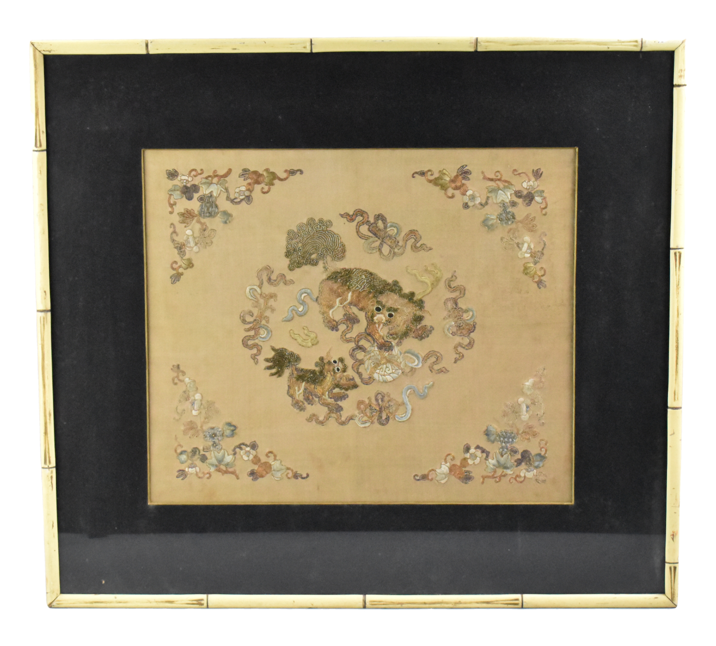 FRAMED CHINESE SILK EMBROIDERY W/